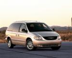 Chrysler Town & Country 2001 года